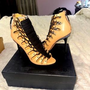 LAMB Strapy sandals, tan/black size 10